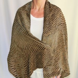 DD Silk, Rayon Burnout Animal Stripe Scarf/Shawl